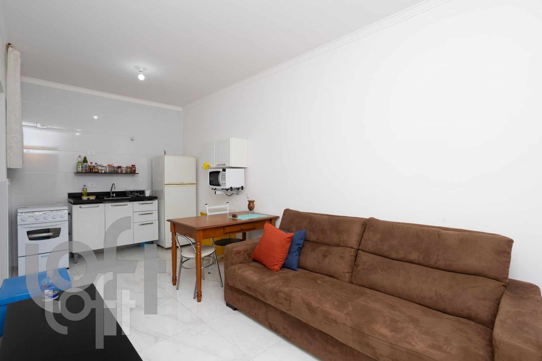 Apartamento à venda com 1 quarto, 41m² - Foto 1