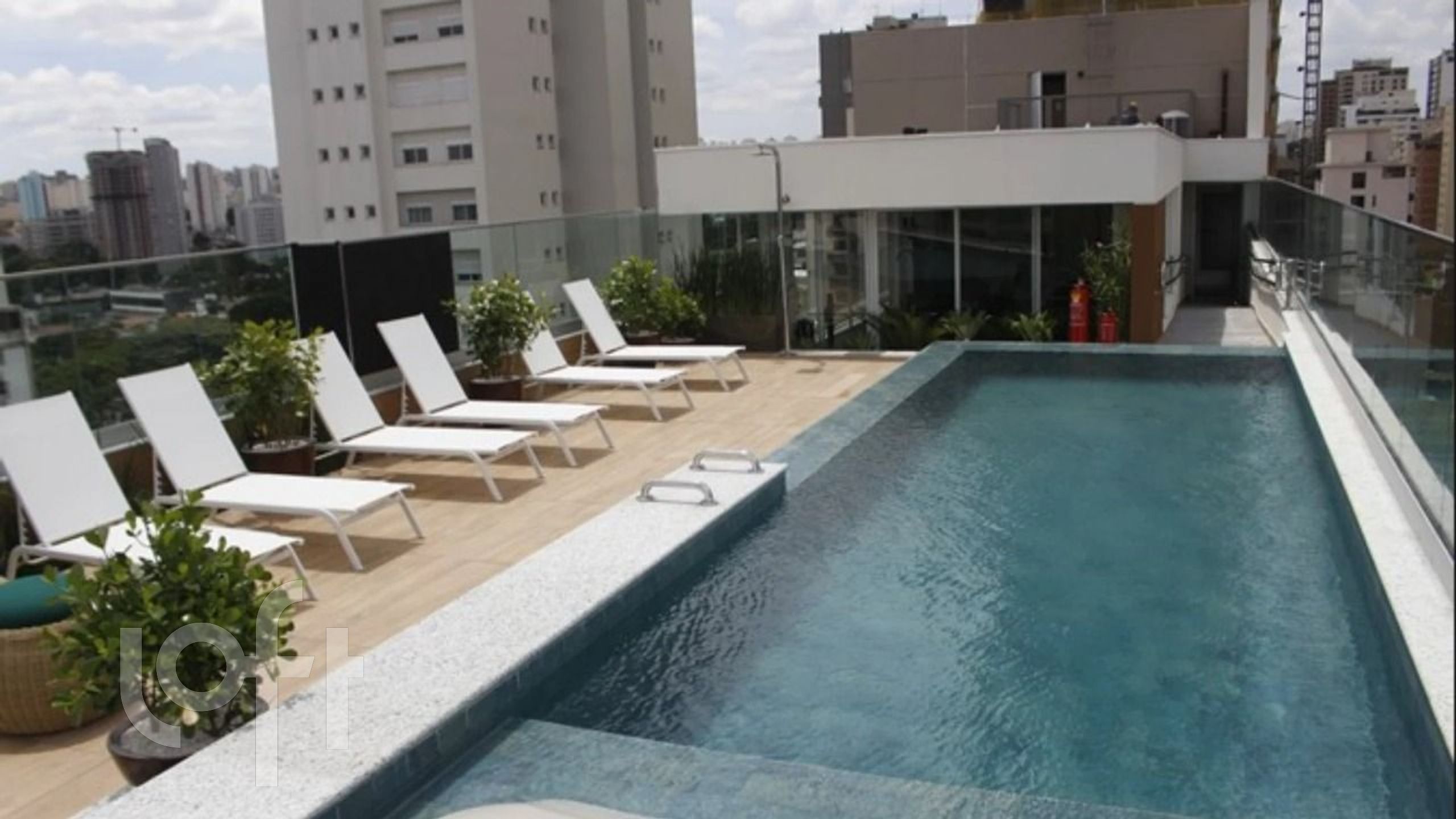 Apartamento à venda com 1 quarto, 47m² - Foto 16