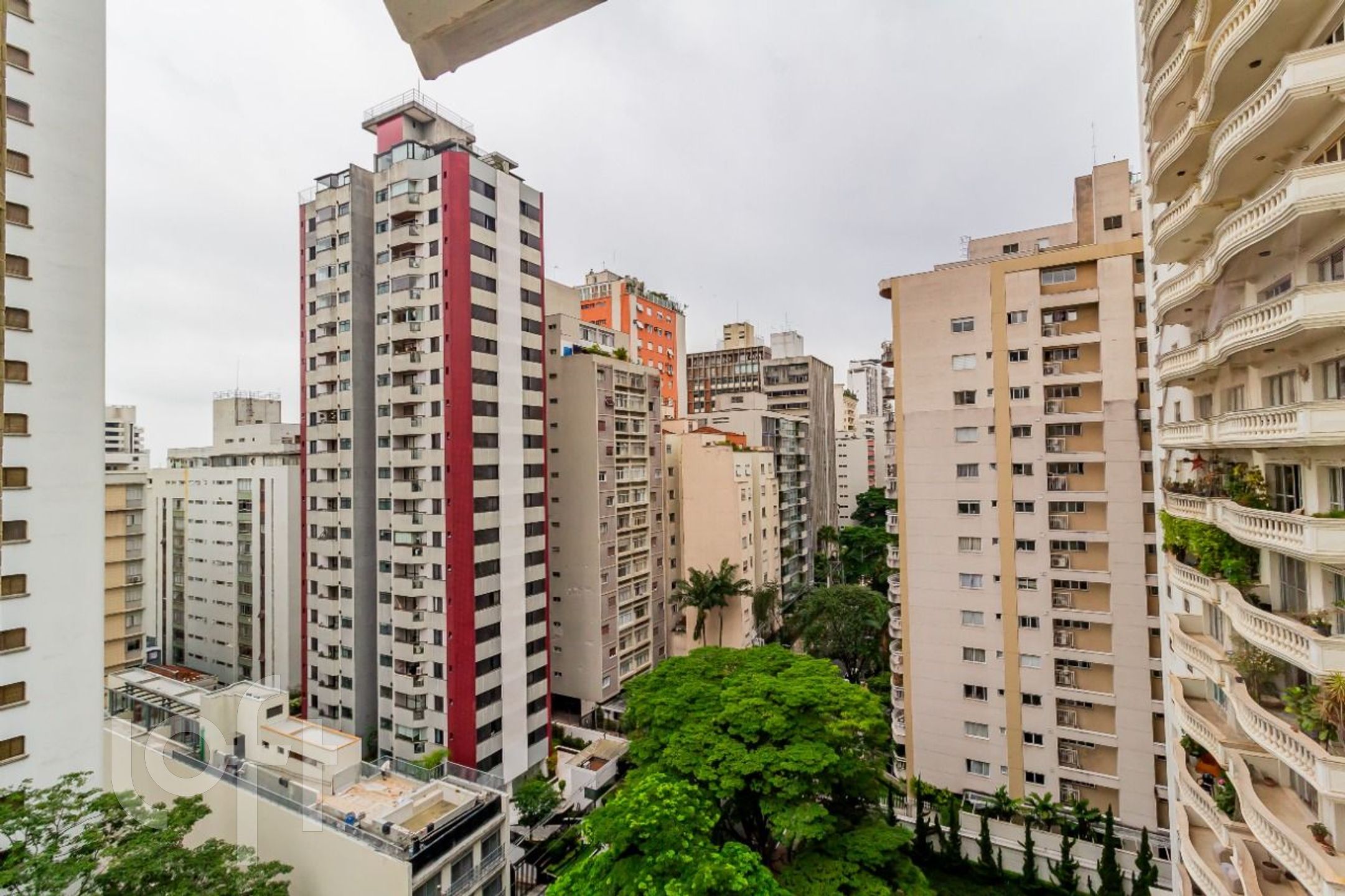 Apartamento à venda com 3 quartos, 107m² - Foto 5