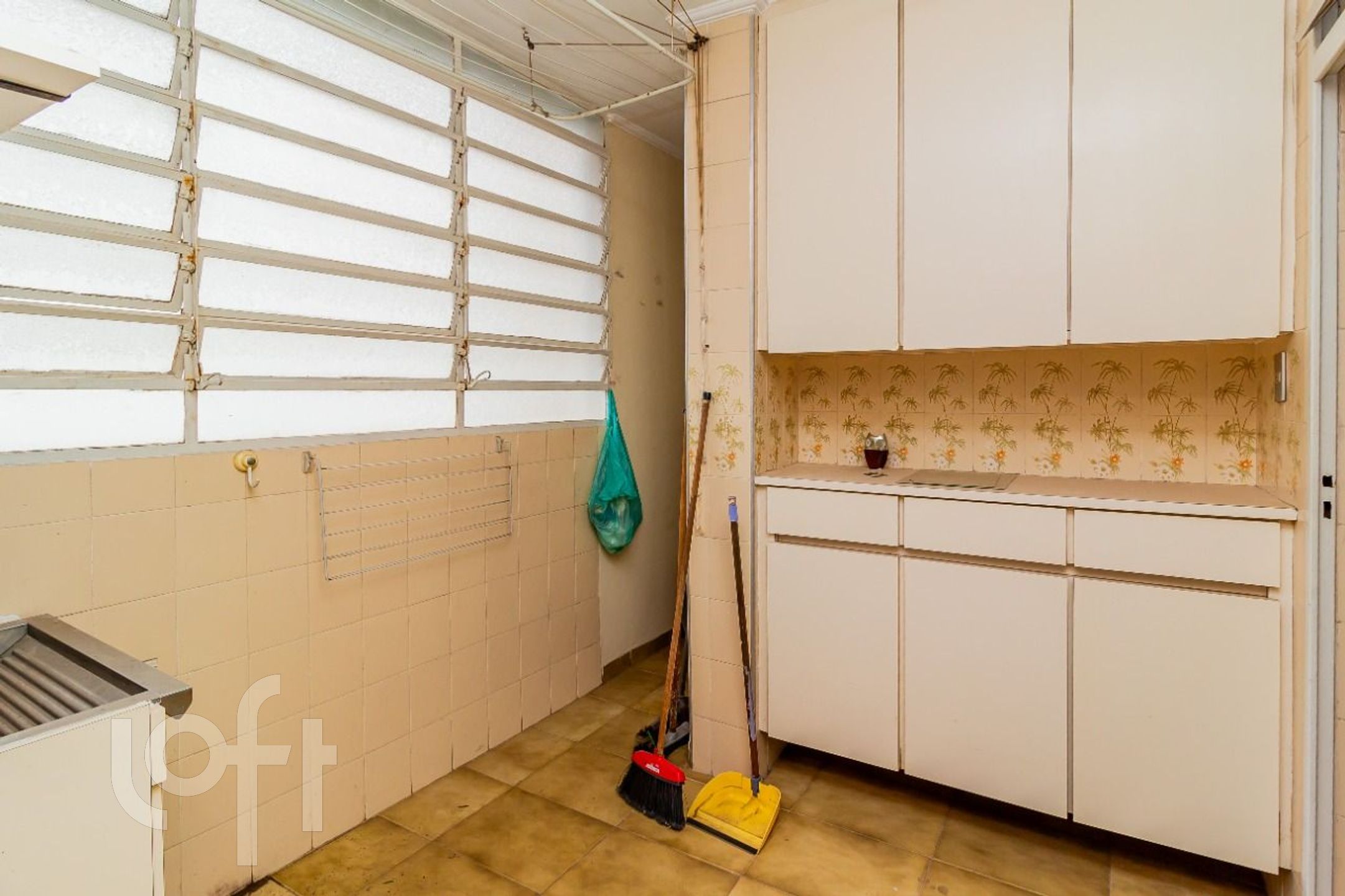 Apartamento à venda com 3 quartos, 107m² - Foto 11