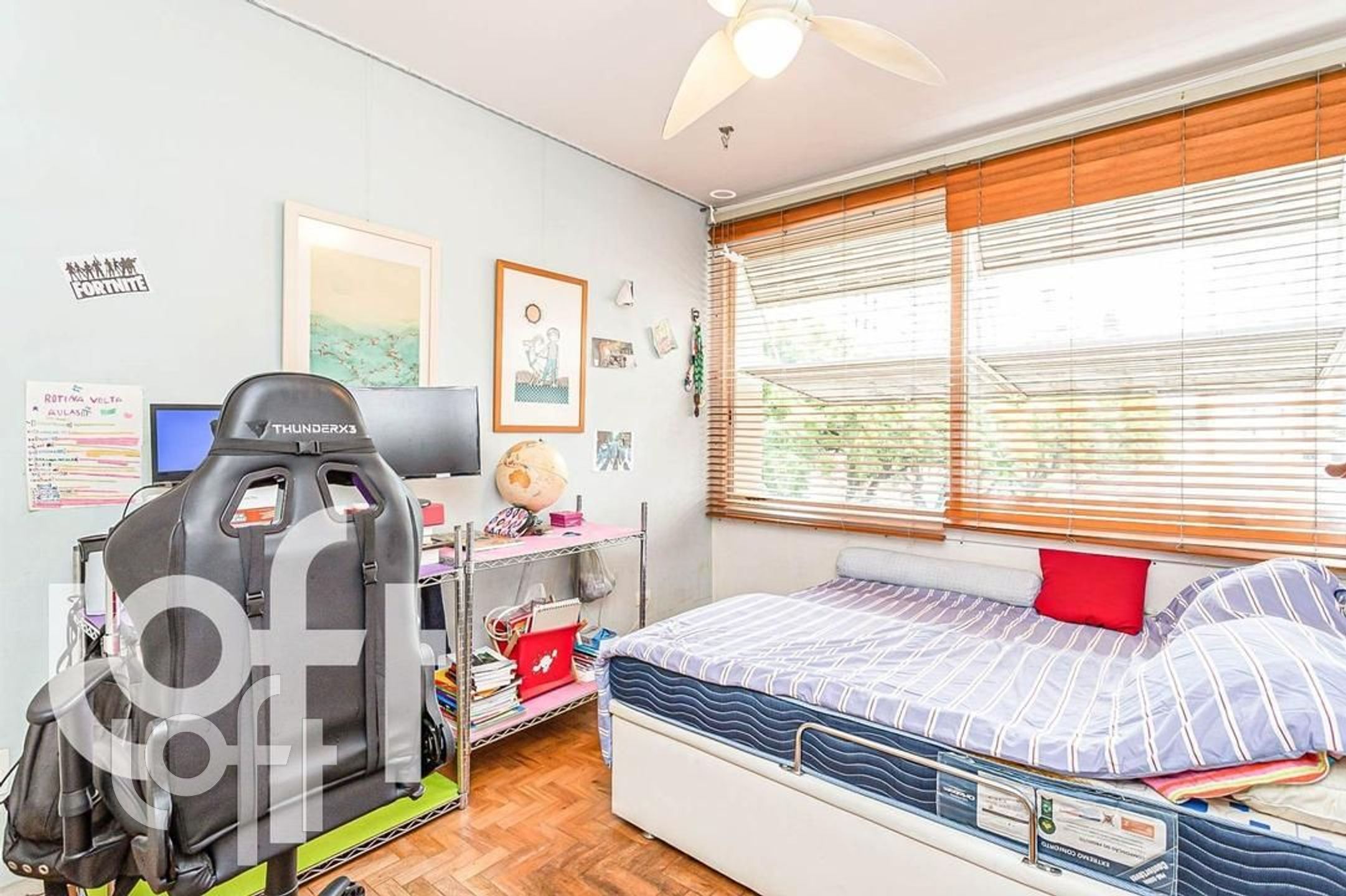 Apartamento à venda com 3 quartos, 100m² - Foto 3