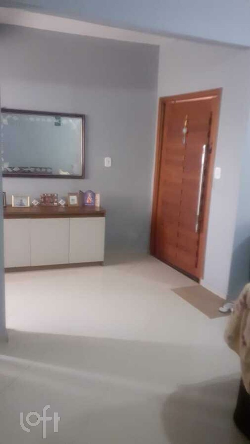 Casa à venda com 3 quartos, 171m² - Foto 2