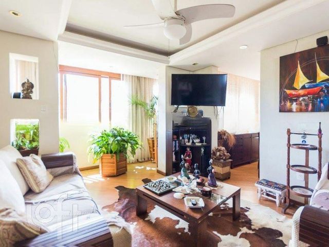 Apartamento com 170m², 3 dormitórios, 1 suíte, 2 vagas, Menino Deus em Porto Alegre