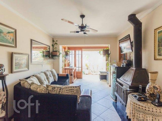 Apartamento com 170m², 3 dormitórios, 1 suíte, 2 vagas, Menino Deus em Porto Alegre