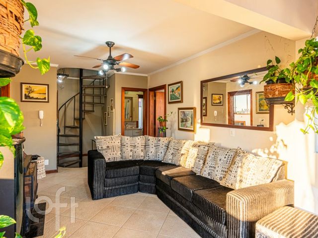 Apartamento com 170m², 3 dormitórios, 1 suíte, 2 vagas, Menino Deus em Porto Alegre