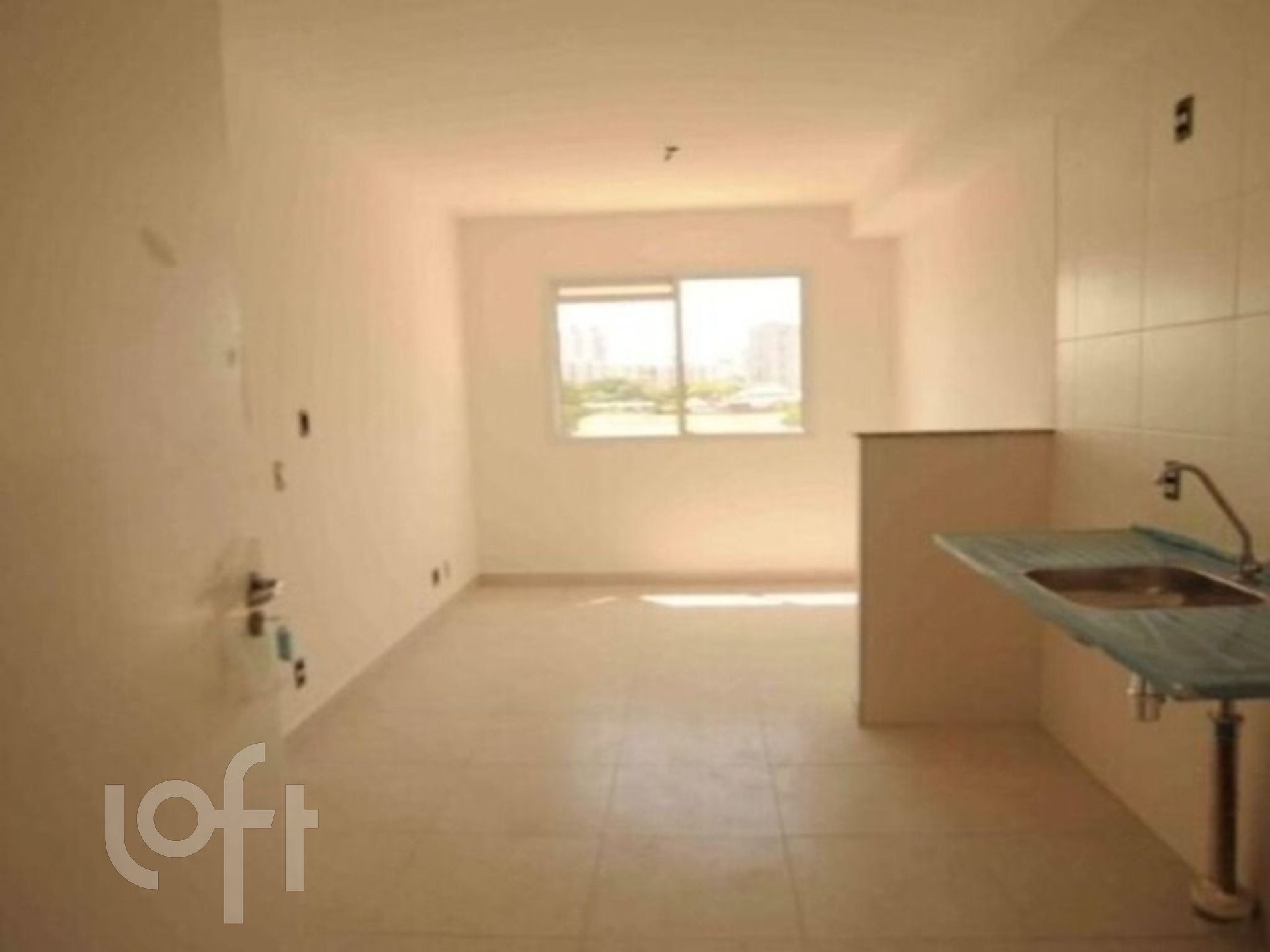 Apartamento à venda com 1 quarto, 26m² - Foto 1