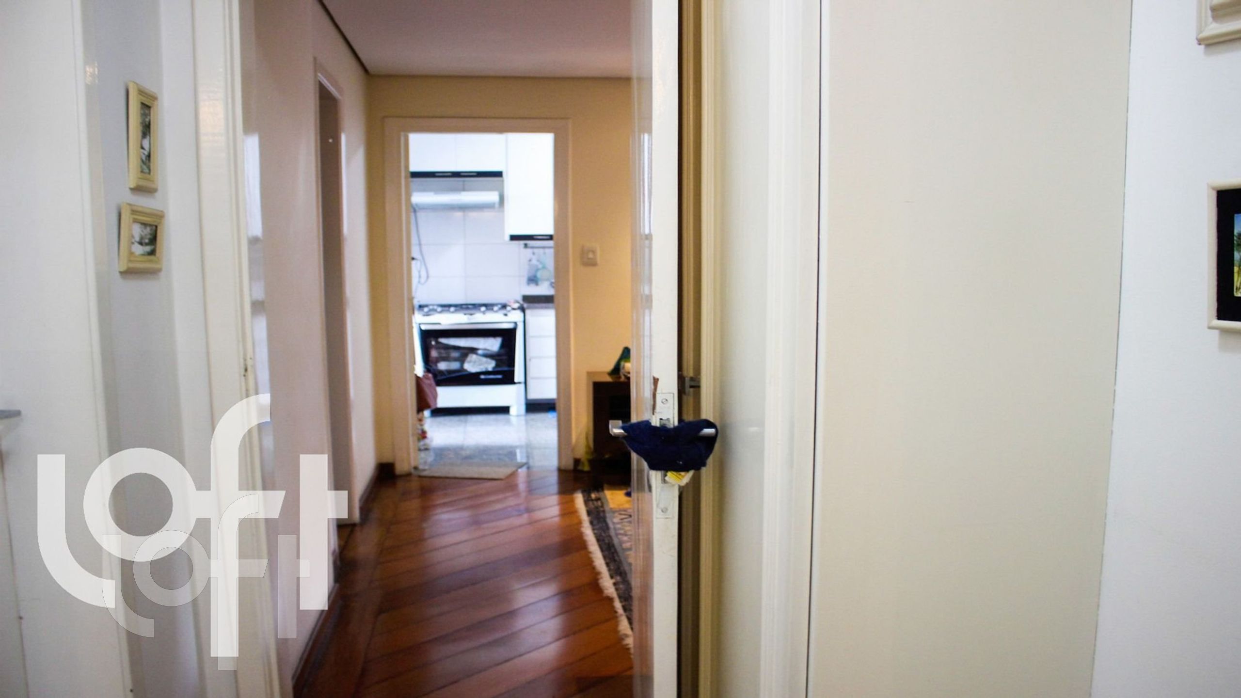 Apartamento à venda com 3 quartos, 98m² - Foto 8