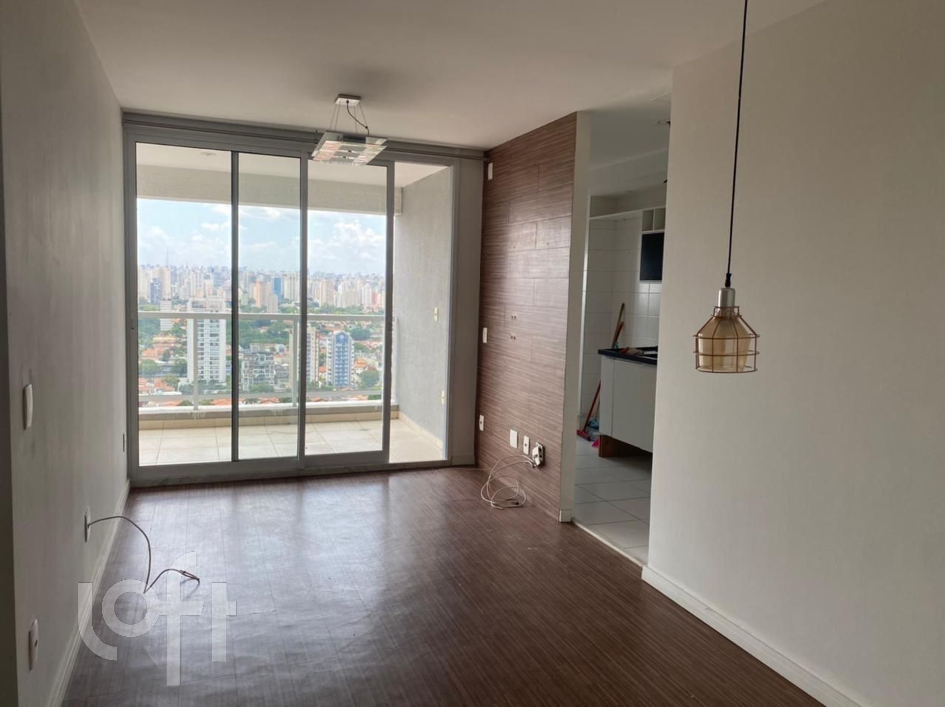 Apartamento à venda com 1 quarto, 45m² - Foto 1