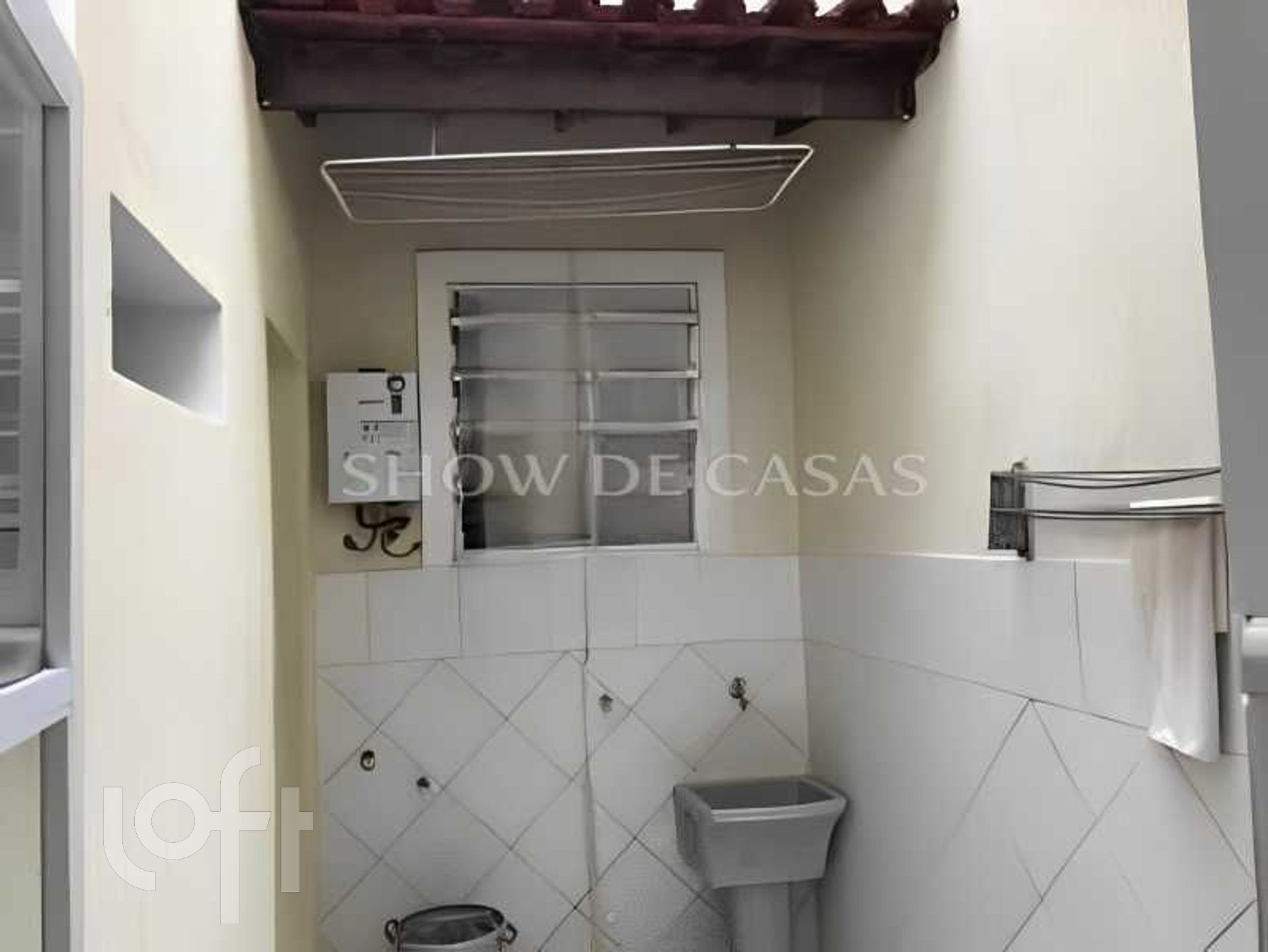 Casa à venda com 2 quartos, 200m² - Foto 5