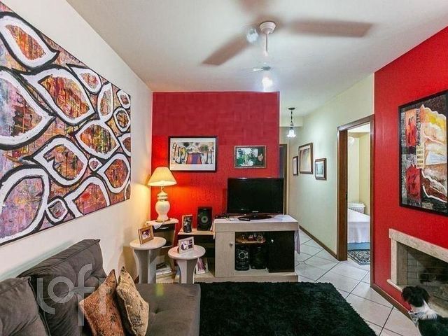 Apartamento com 94m², 3 dormitórios, 1 suíte, 2 vagas, Cidade Baixa em Porto Alegre