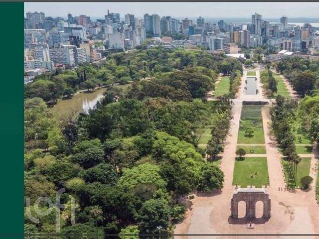 Apartamento com 33m², 1 dormitório, 1 vaga, Cidade Baixa em Porto Alegre