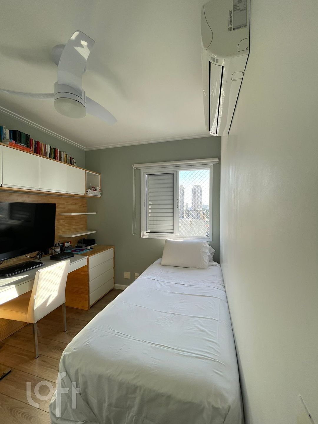 Apartamento à venda com 3 quartos, 130m² - Foto 9