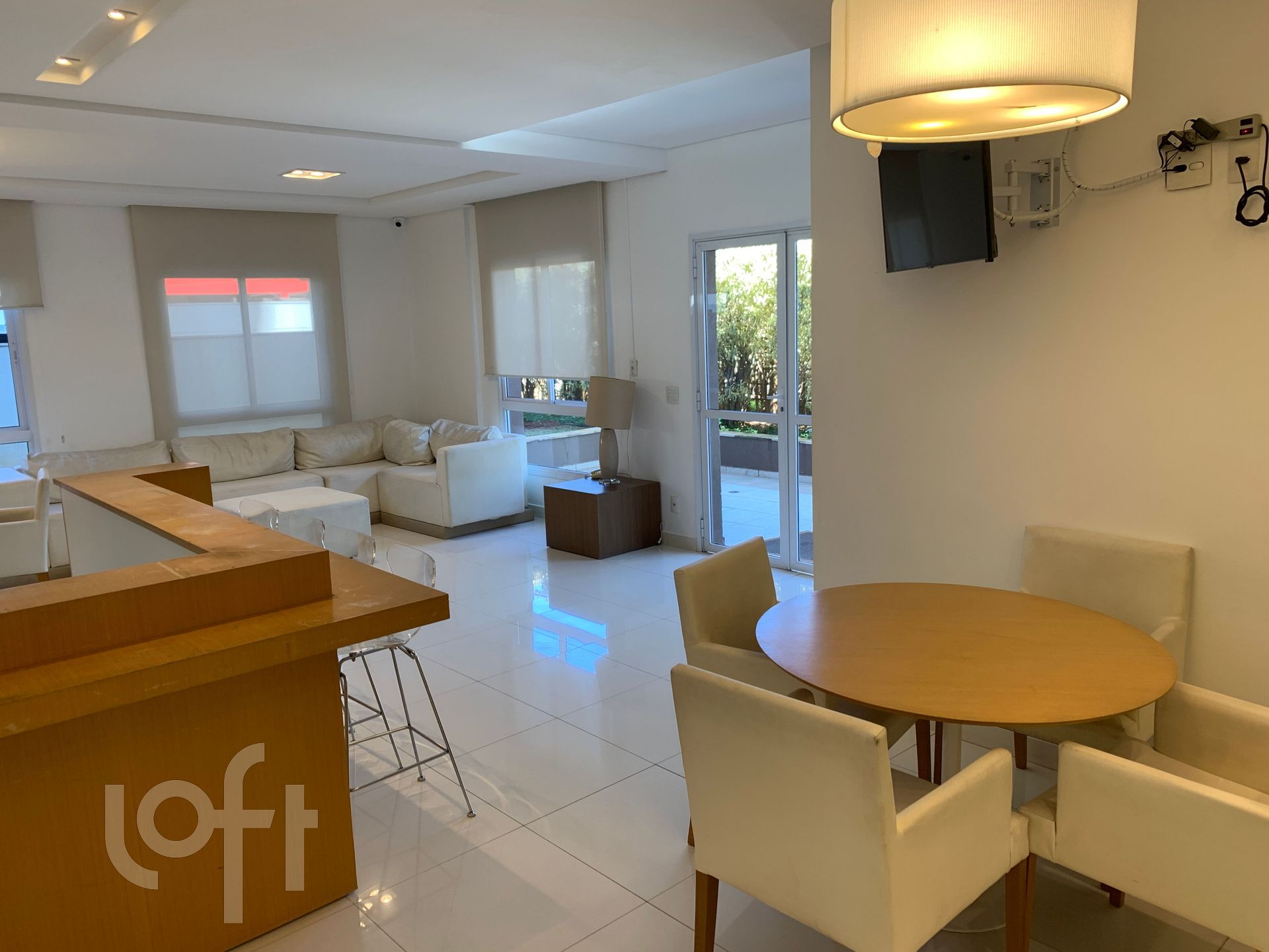 Apartamento à venda com 2 quartos, 72m² - Foto 8