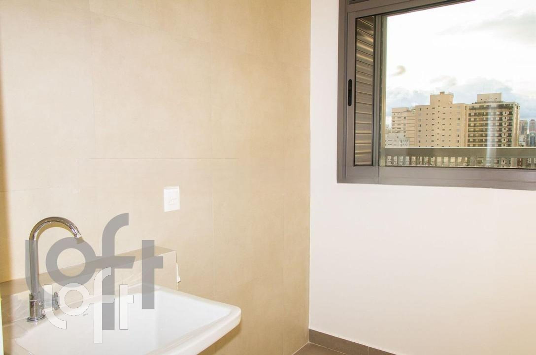 Apartamento à venda com 4 quartos, 186m² - Foto 6