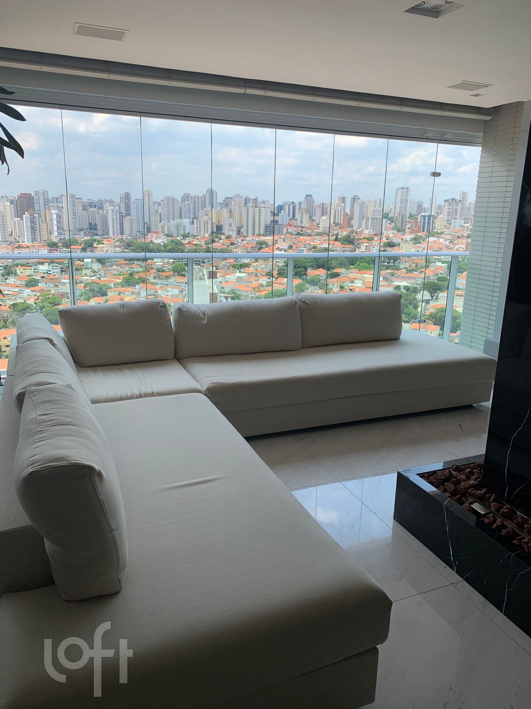 Apartamento à venda com 2 quartos, 124m² - Foto 3