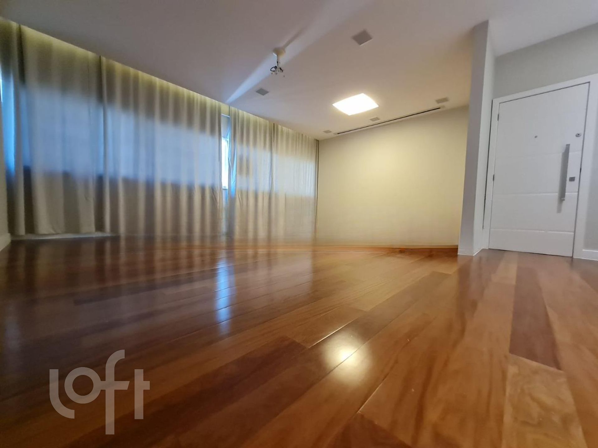 Apartamento à venda com 3 quartos, 133m² - Foto 27