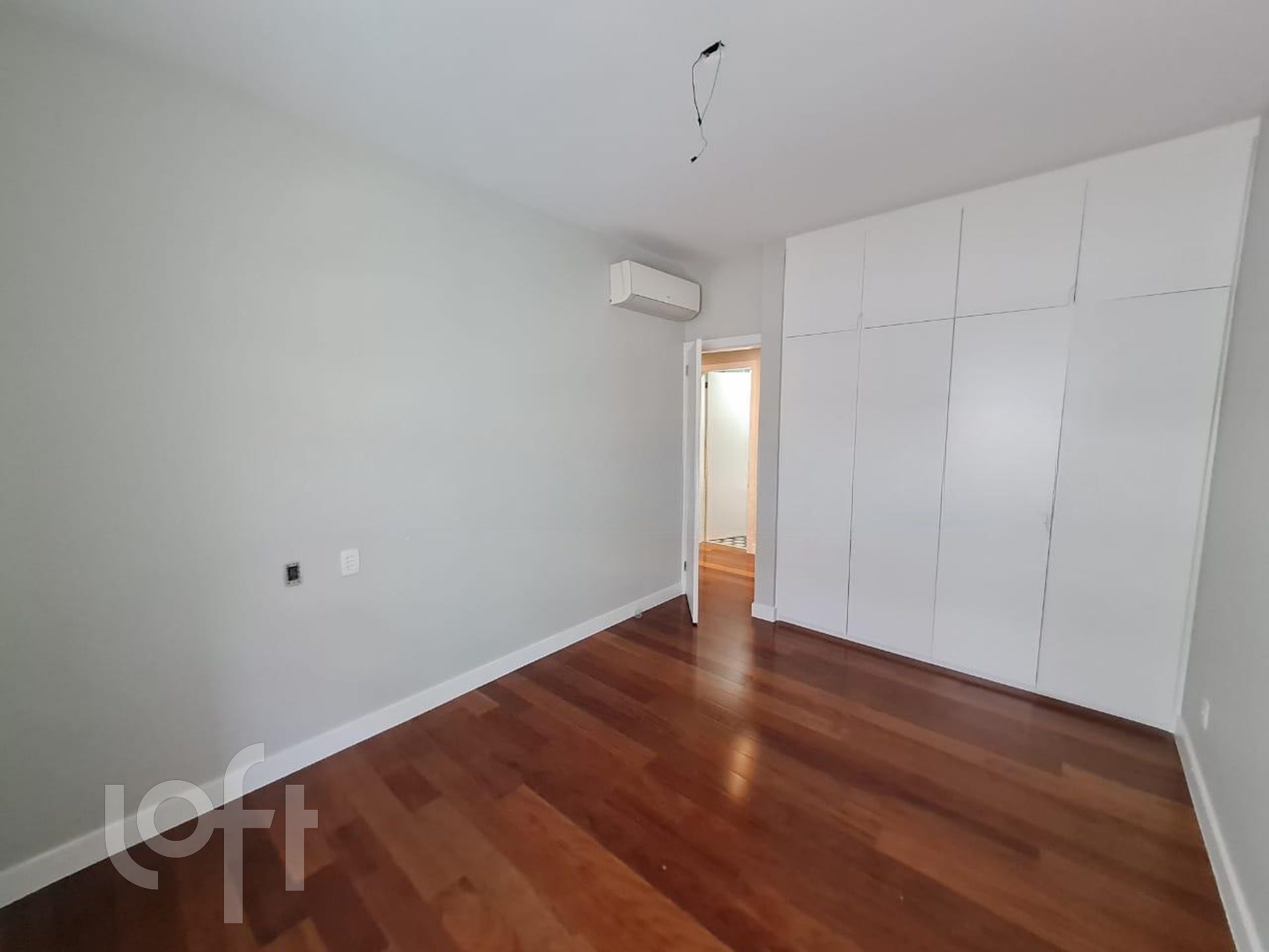 Apartamento à venda com 3 quartos, 133m² - Foto 16