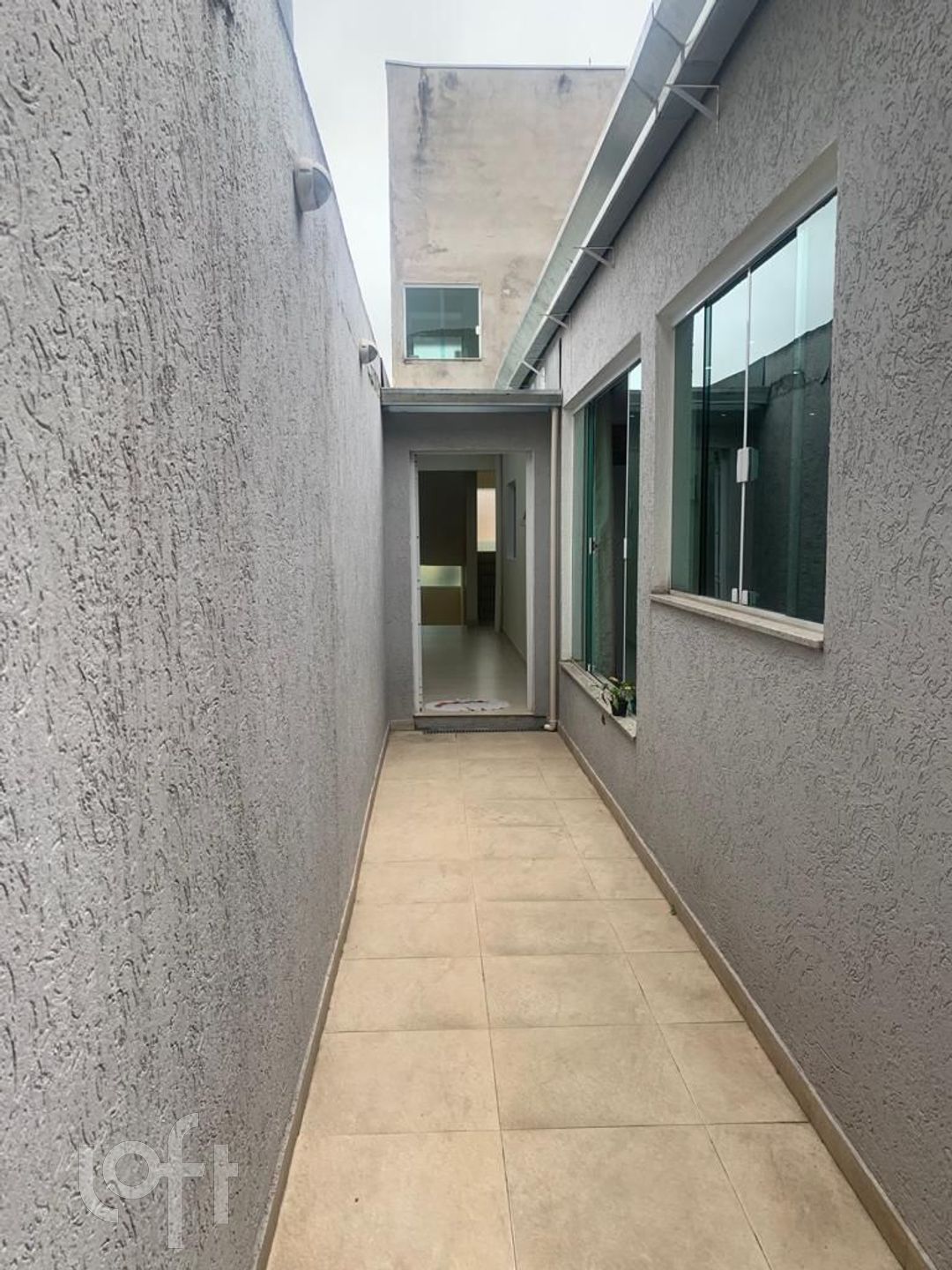 Casa à venda com 3 quartos, 203m² - Foto 14