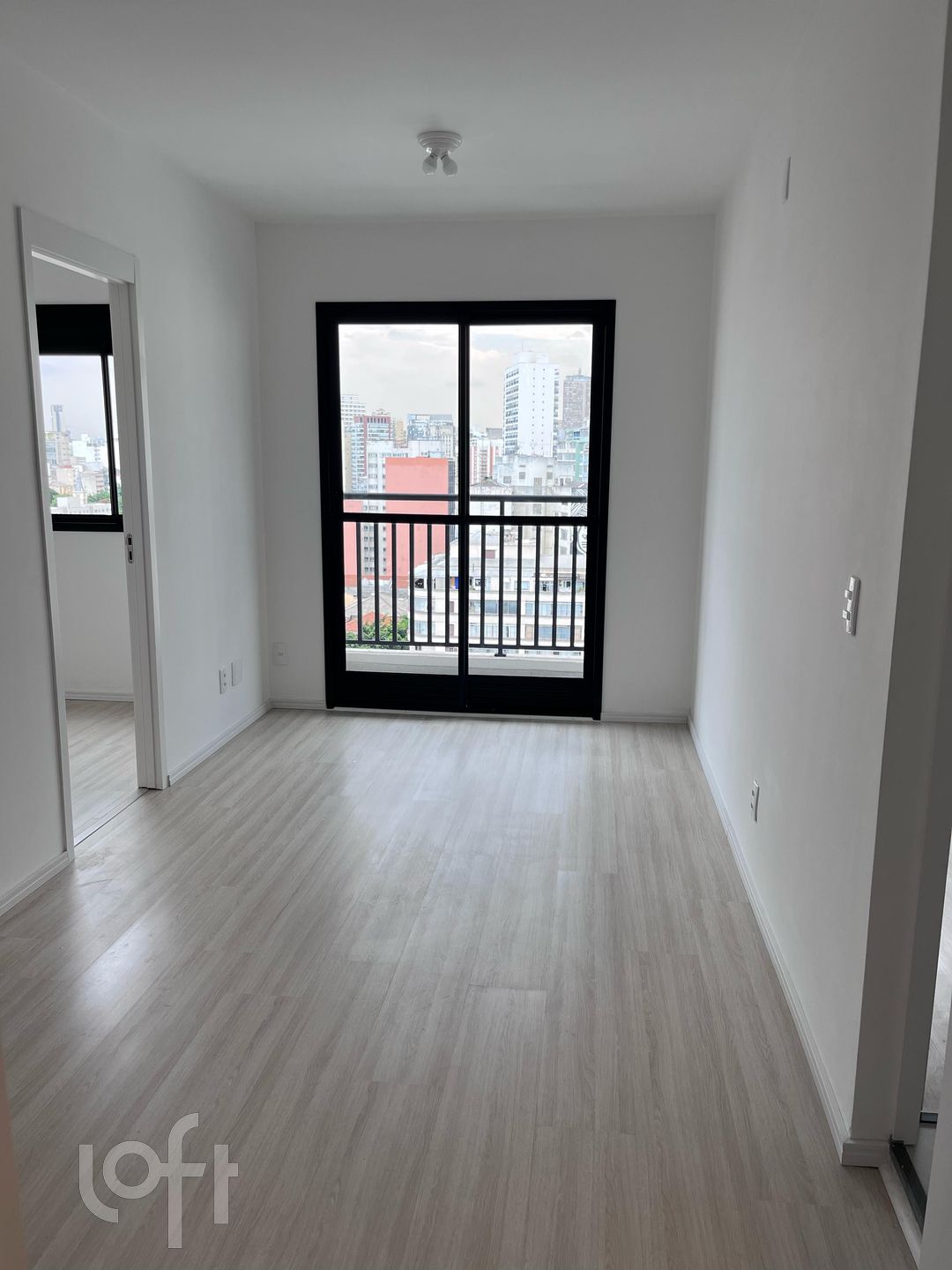 Apartamento à venda em Campos Elíseos com 39 m², 2