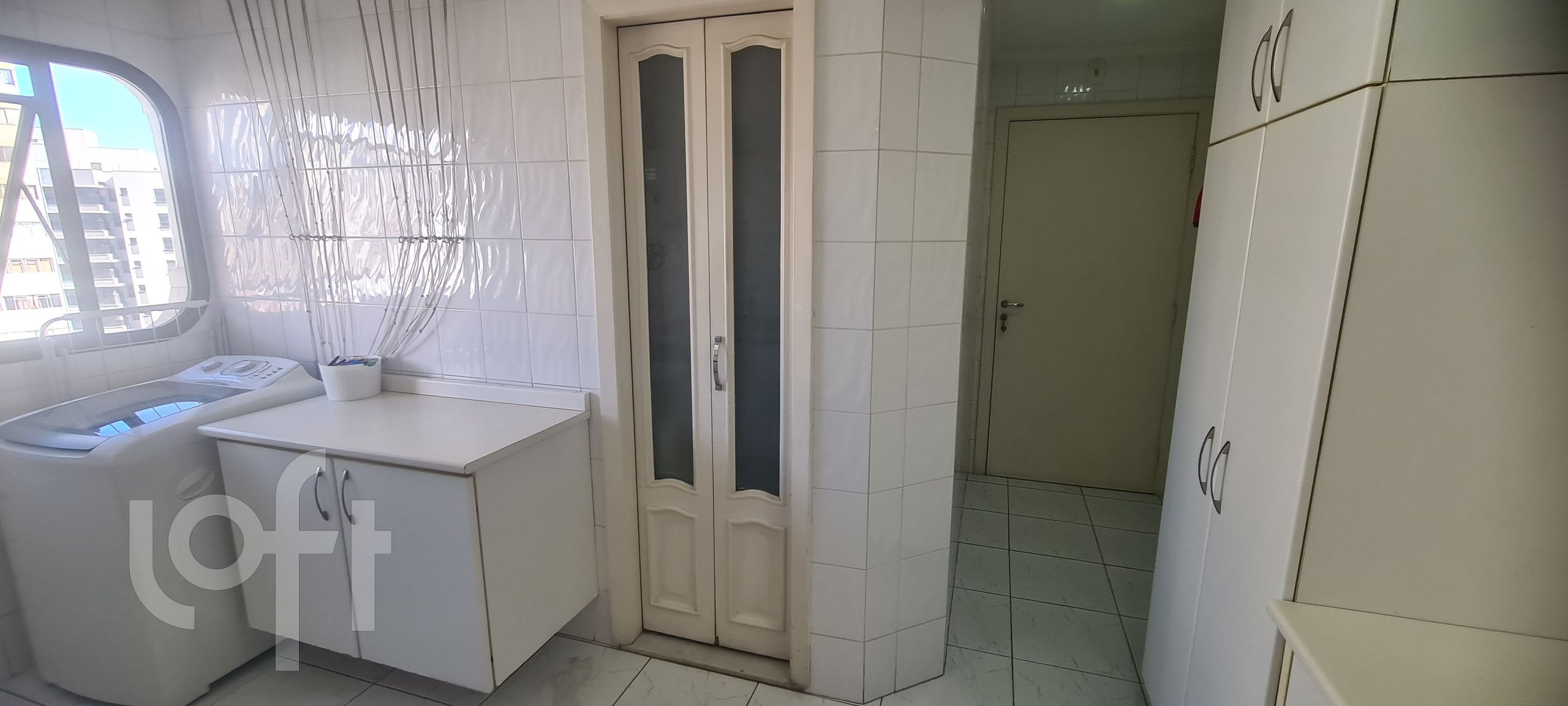 Apartamento à venda com 3 quartos, 168m² - Foto 12