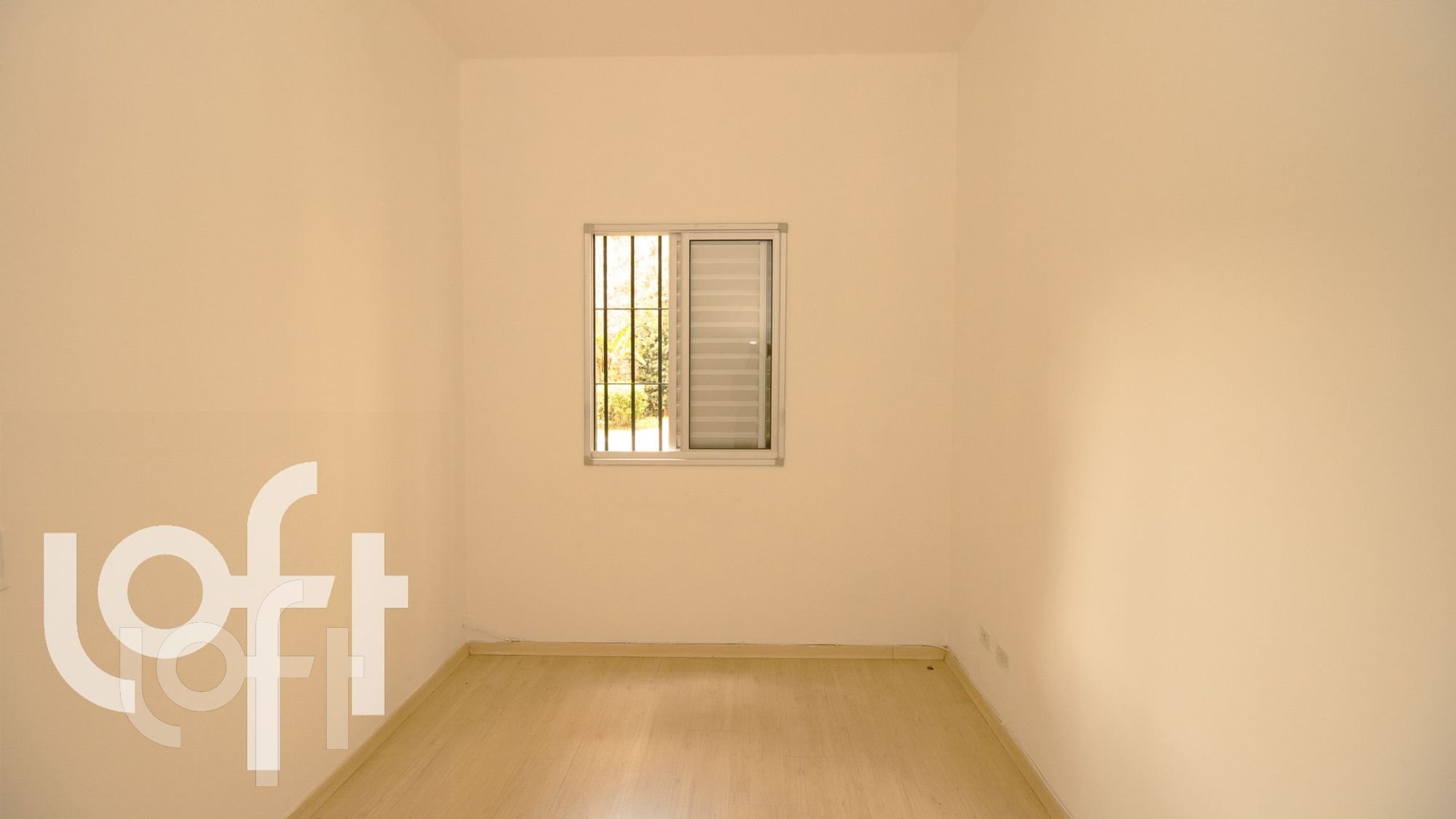 Apartamento à venda com 1 quarto, 33m² - Foto 2