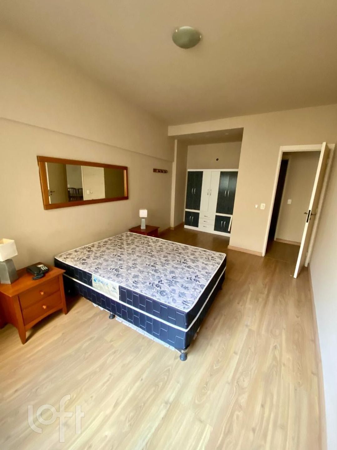 Apartamento à venda com 1 quarto, 55m² - Foto 14