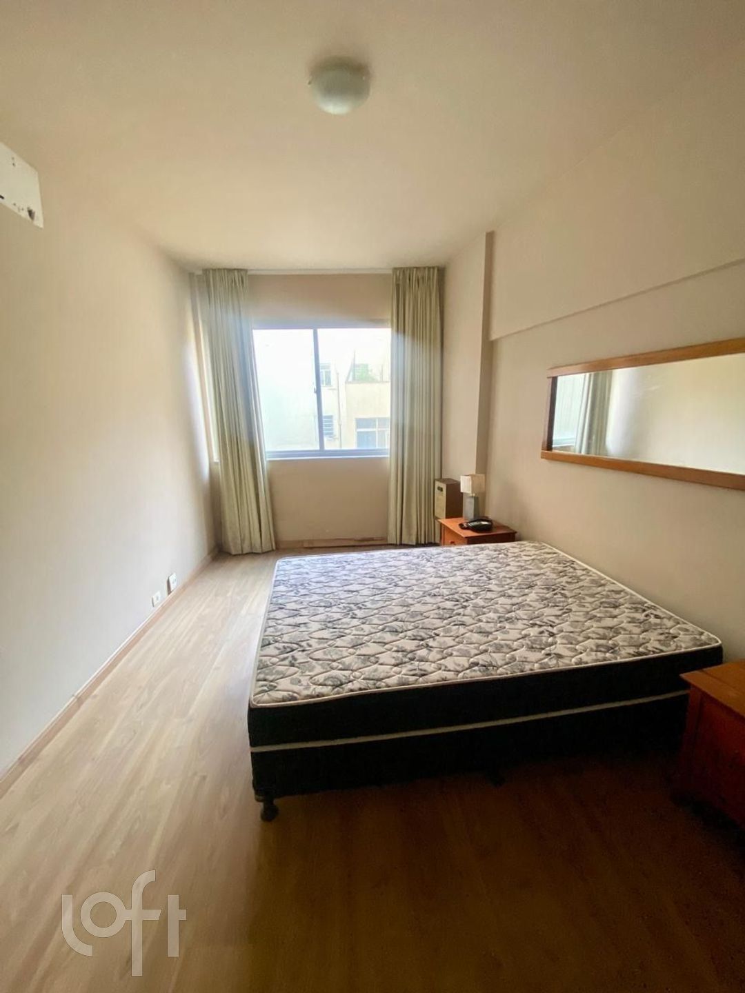 Apartamento à venda com 1 quarto, 55m² - Foto 11