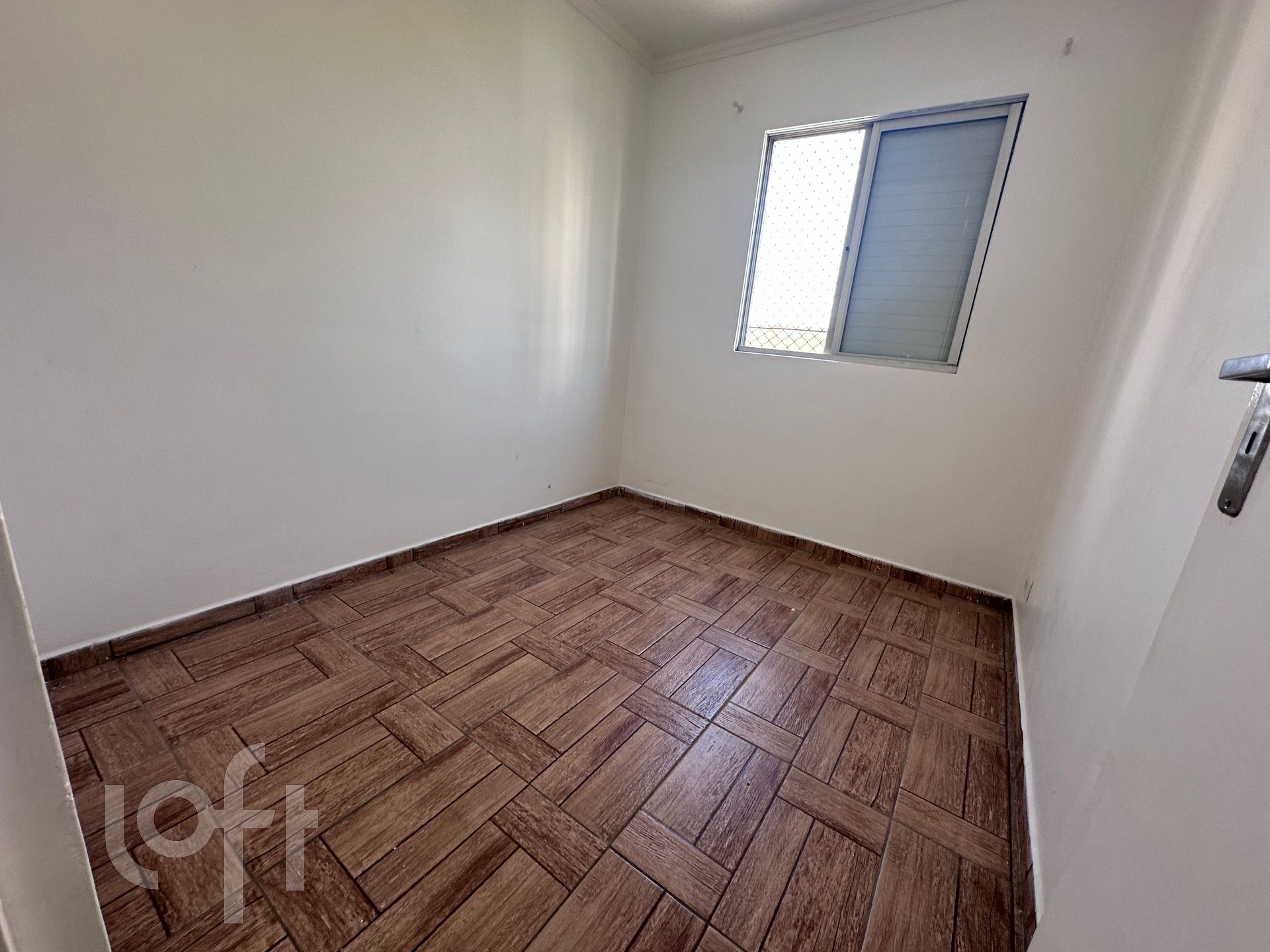 Apartamento à venda com 3 quartos, 75m² - Foto 10