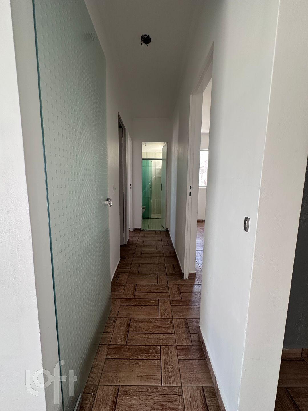 Apartamento à venda com 3 quartos, 75m² - Foto 11
