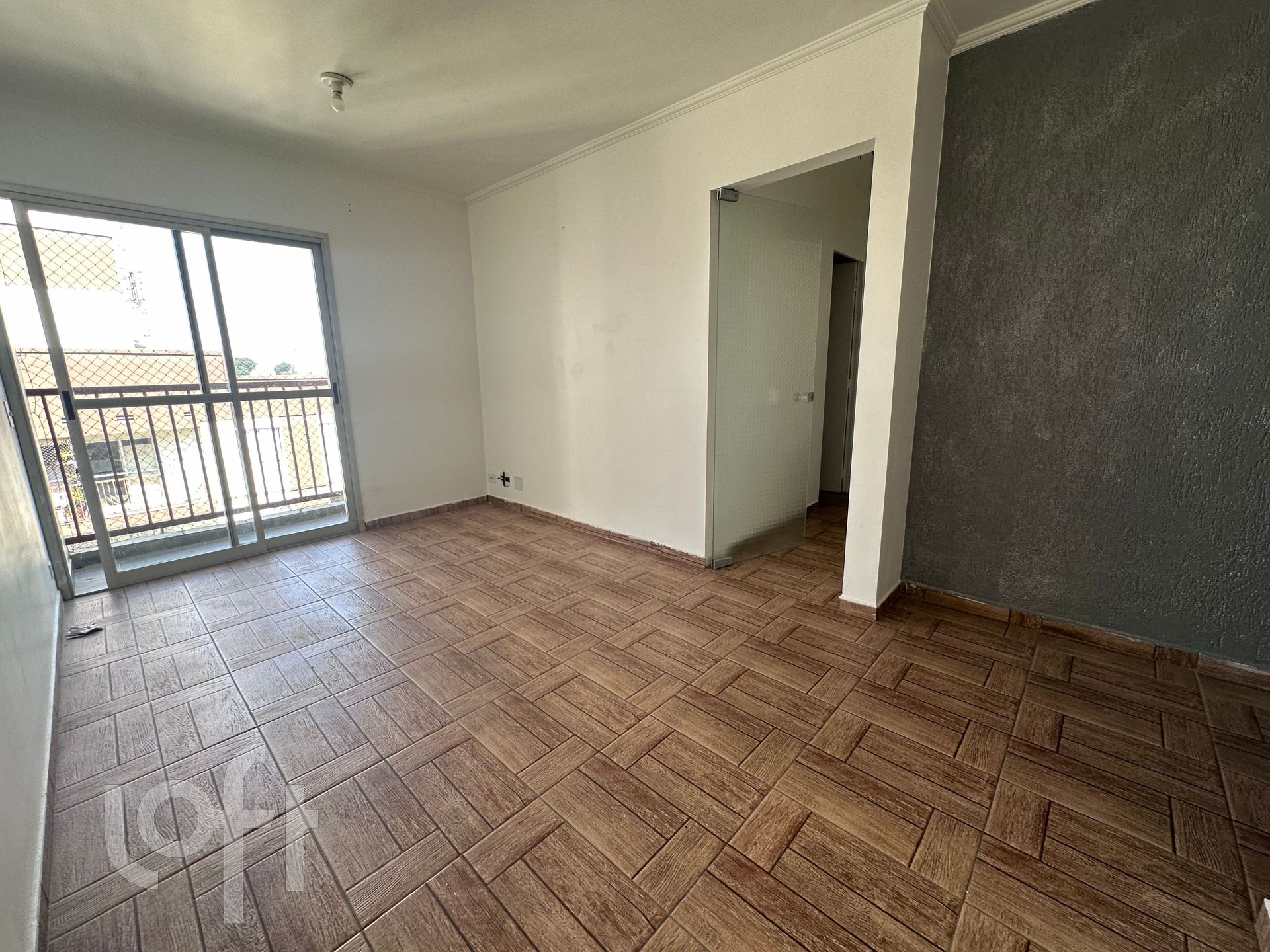 Apartamento à venda com 3 quartos, 75m² - Foto 3
