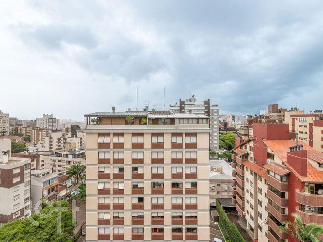 Apartamento com 160m², 3 dormitórios, 3 suítes, 3 vagas, Rio Branco em Porto Alegre