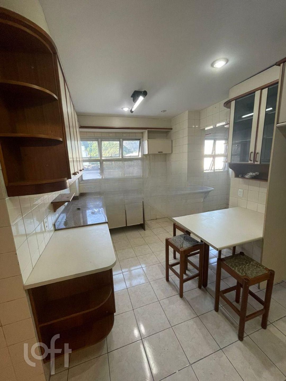 Apartamento à venda com 3 quartos, 165m² - Foto 27