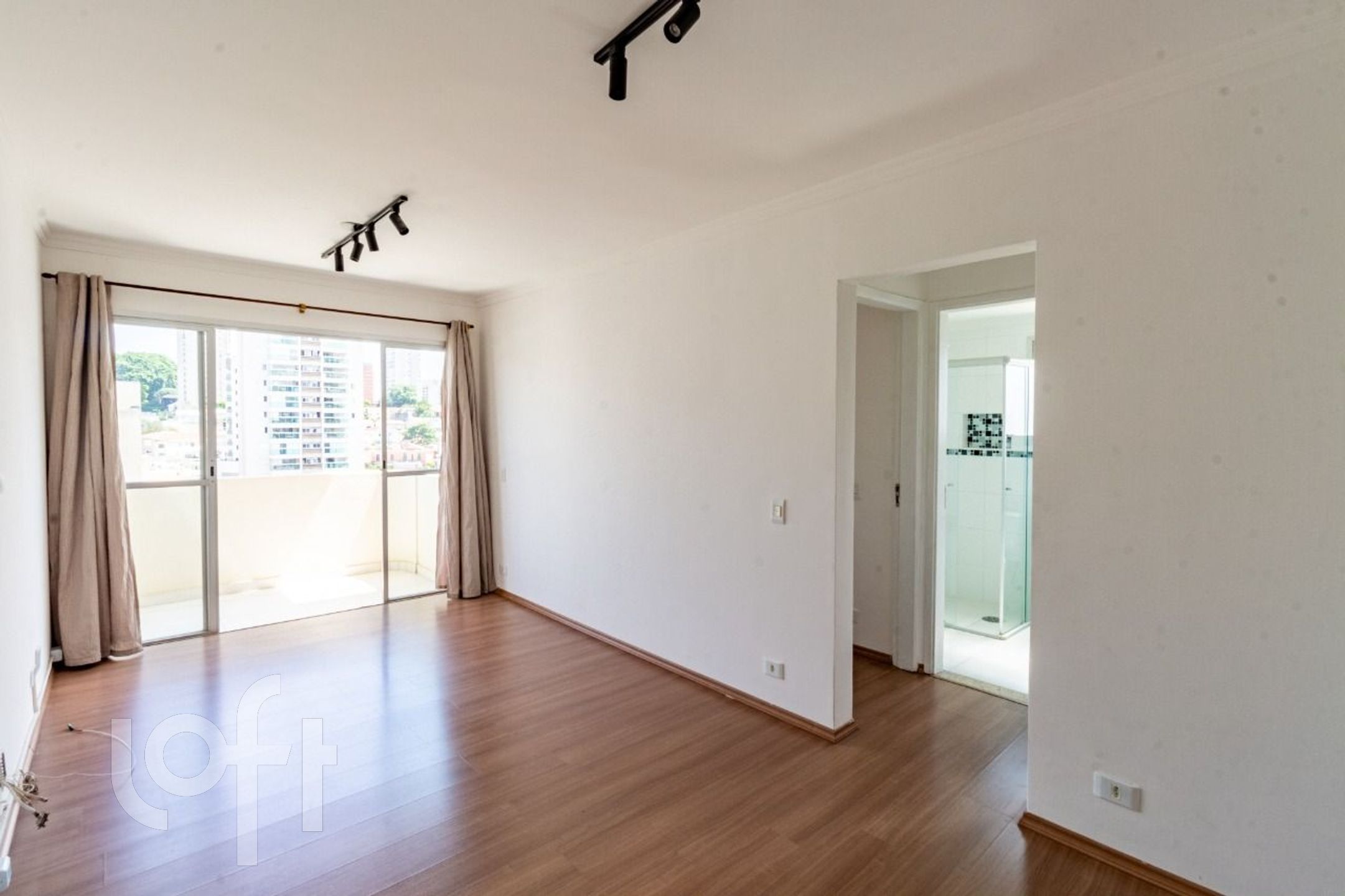 Apartamento à venda com 2 quartos, 58m² - Foto 1