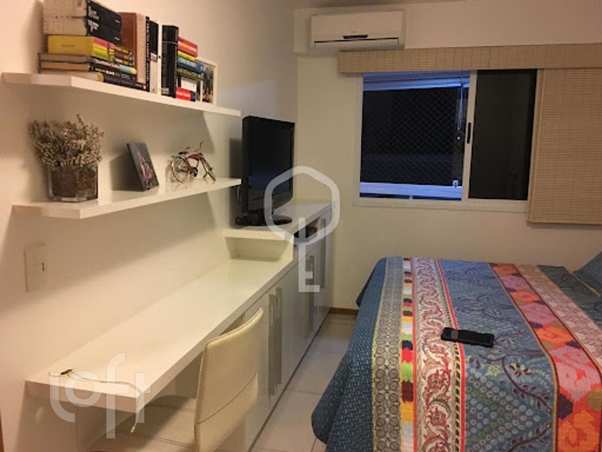 Apartamento à venda com 3 quartos, 110m² - Foto 11