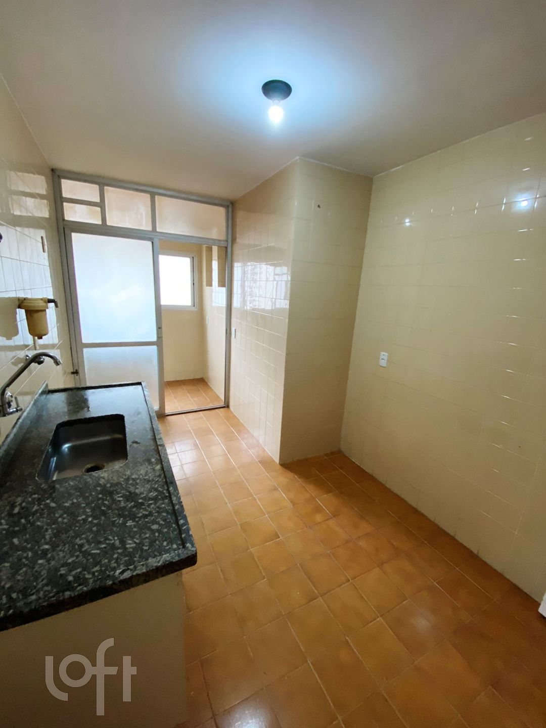 Apartamento à venda com 3 quartos, 83m² - Foto 18