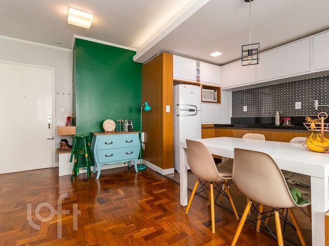 Apartamento com 66m², 2 dormitórios, 1 vaga, São João em Porto Alegre