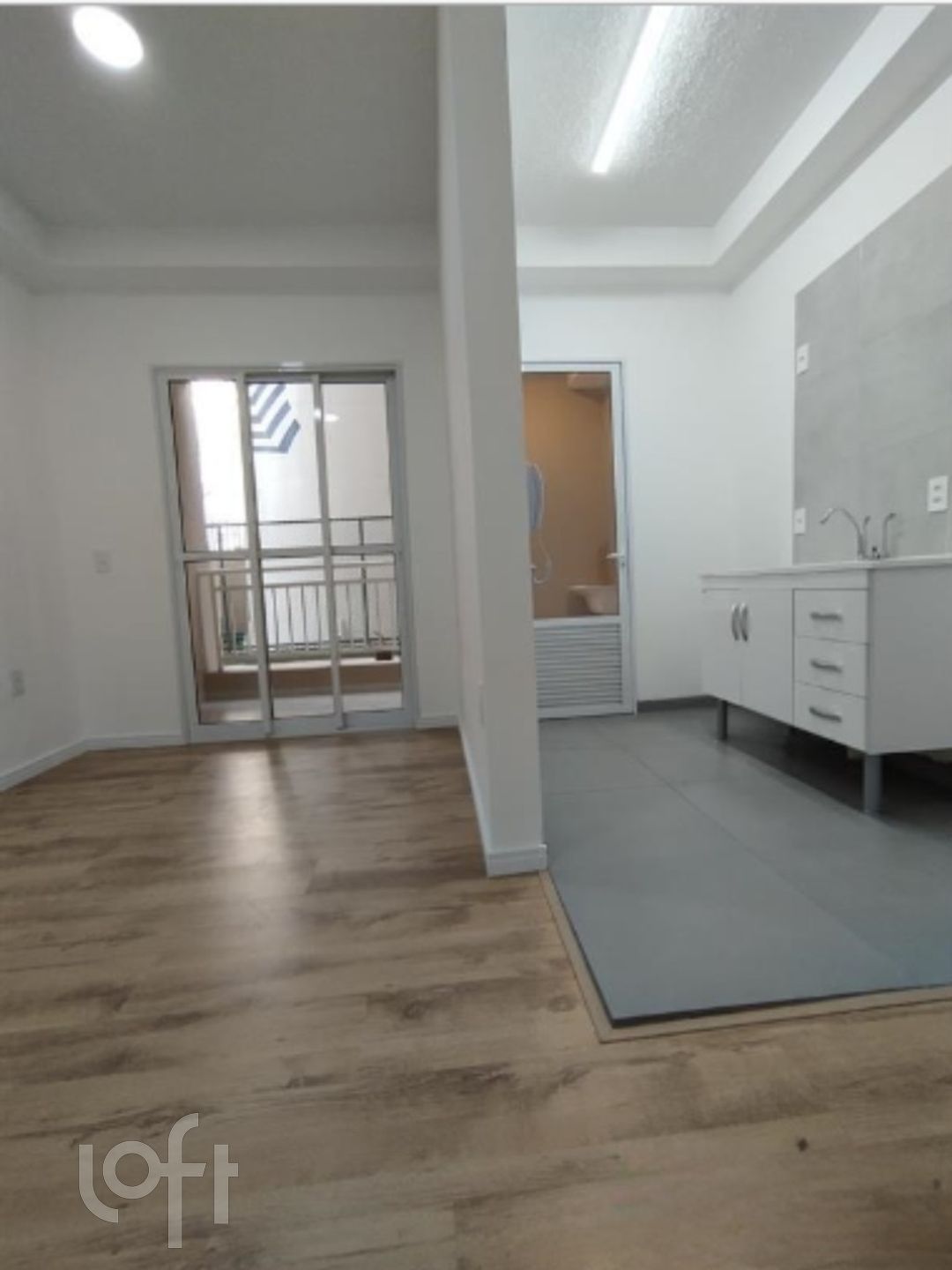 Apartamento à venda com 1 quarto, 42m² - Foto 5