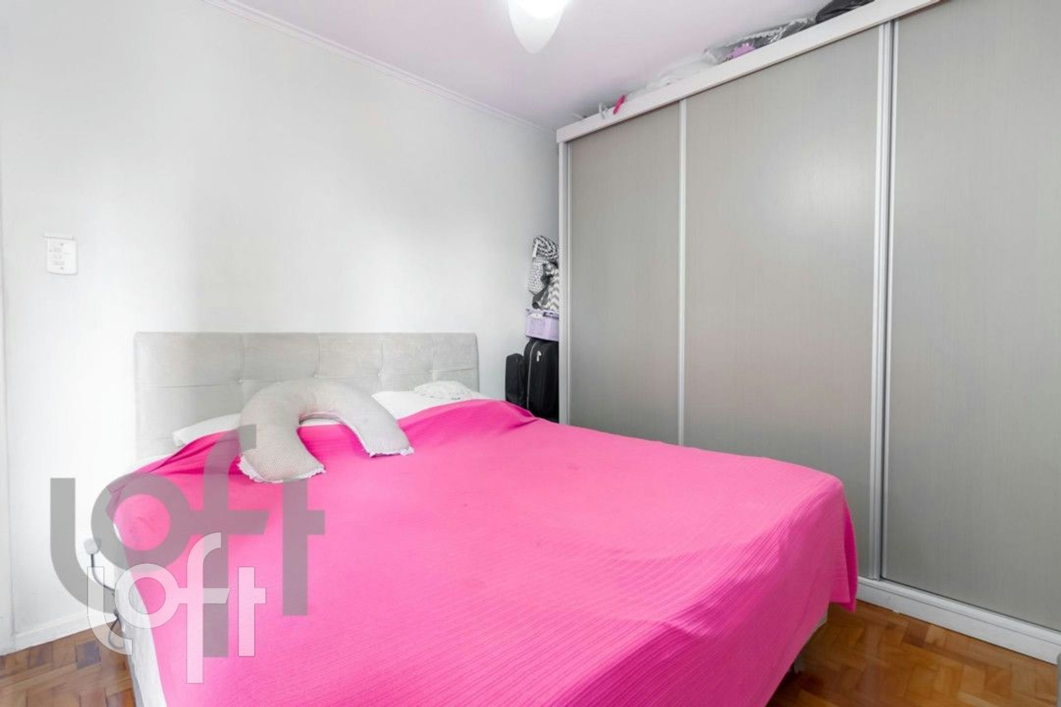 Apartamento à venda com 2 quartos, 77m² - Foto 10