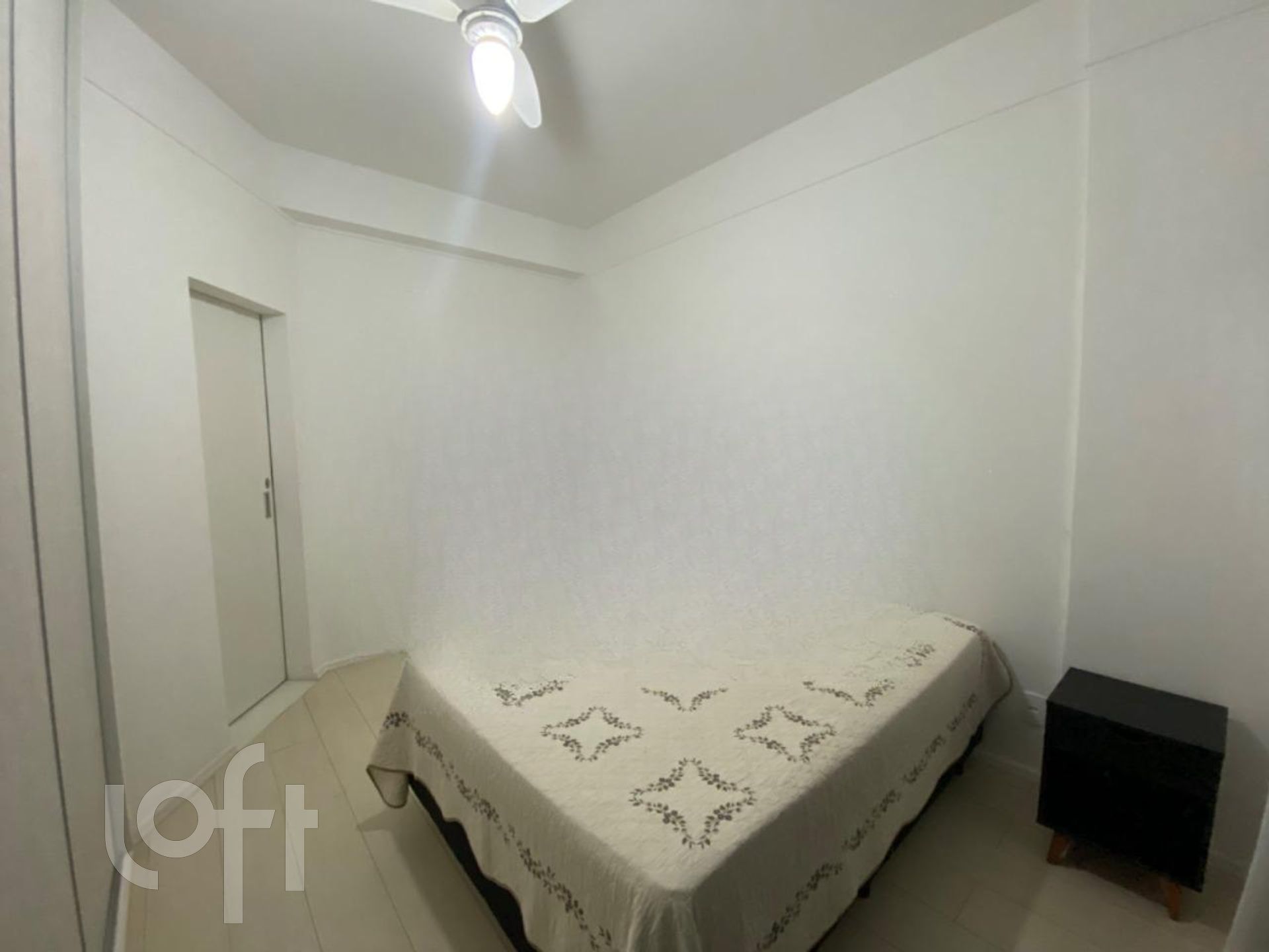 Apartamento à venda com 3 quartos, 90m² - Foto 12