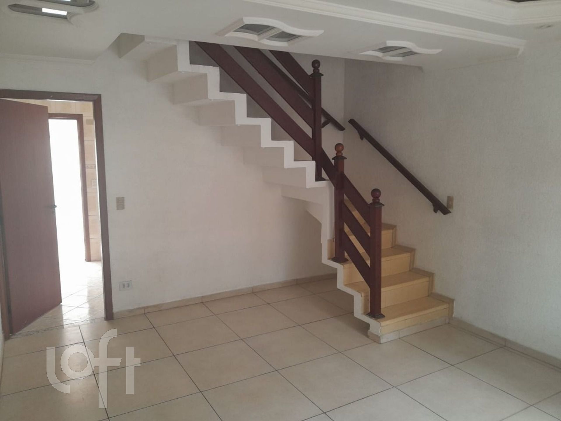 Casa à venda em Jaraguá com 45 m², 2 quartos, 1 vaga