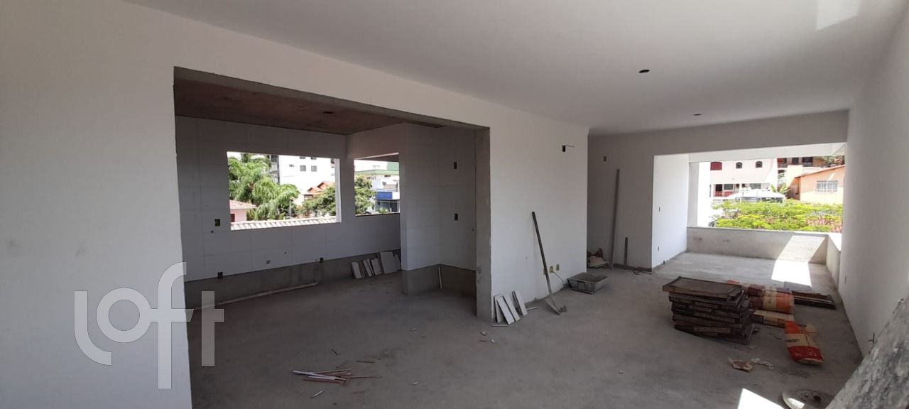 Apartamento à venda com 4 quartos, 138m² - Foto 5