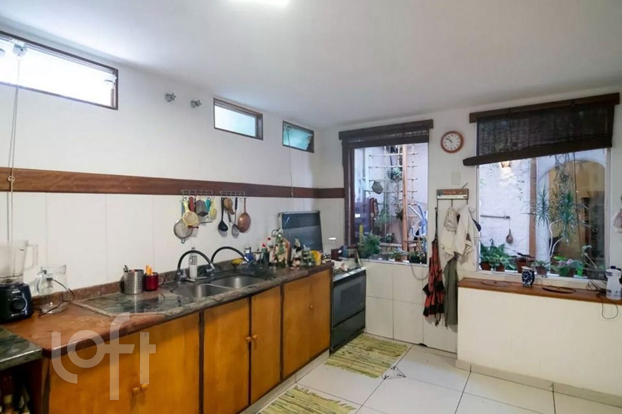 Imagem da propriedade PU1rcma5i 10