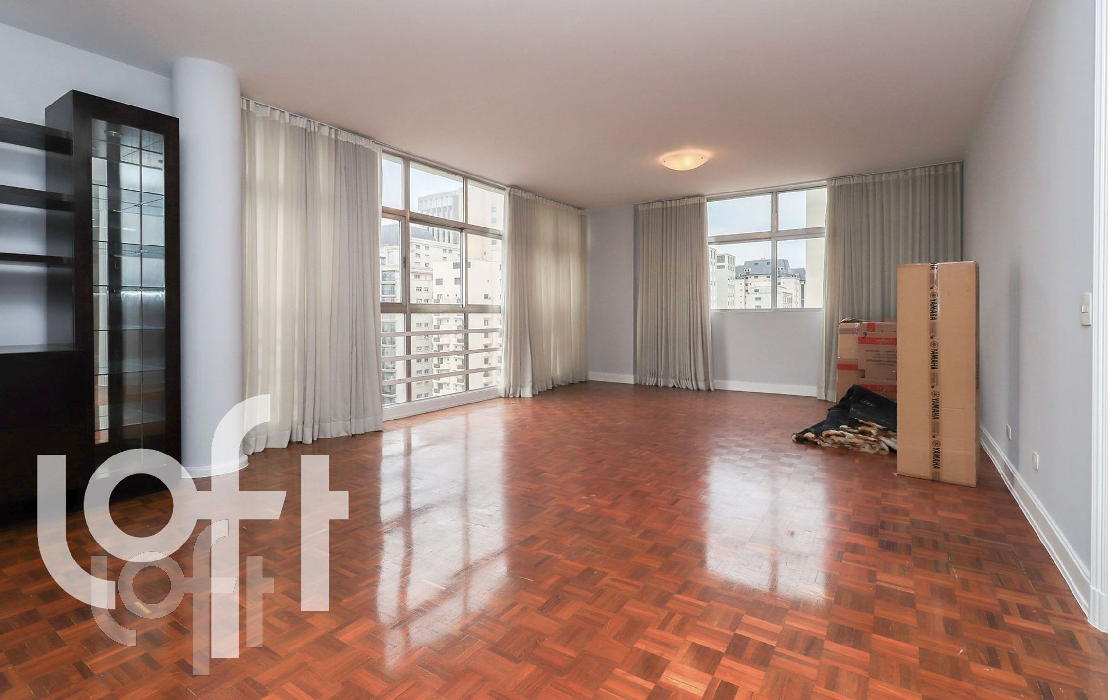 Apartamento à venda em Jardim América com 228 m²,