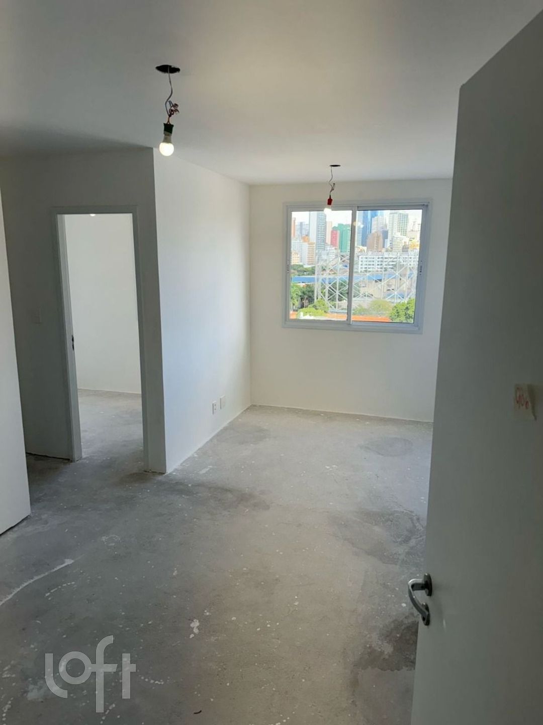 Apartamento à venda com 2 quartos, 37m² - Foto 10