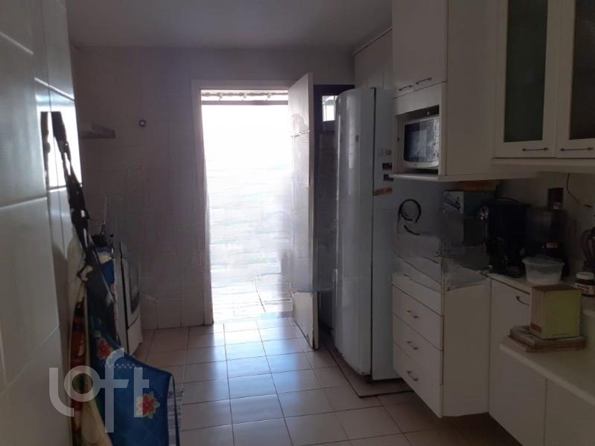 Apartamento à venda com 3 quartos, 214m² - Foto 14