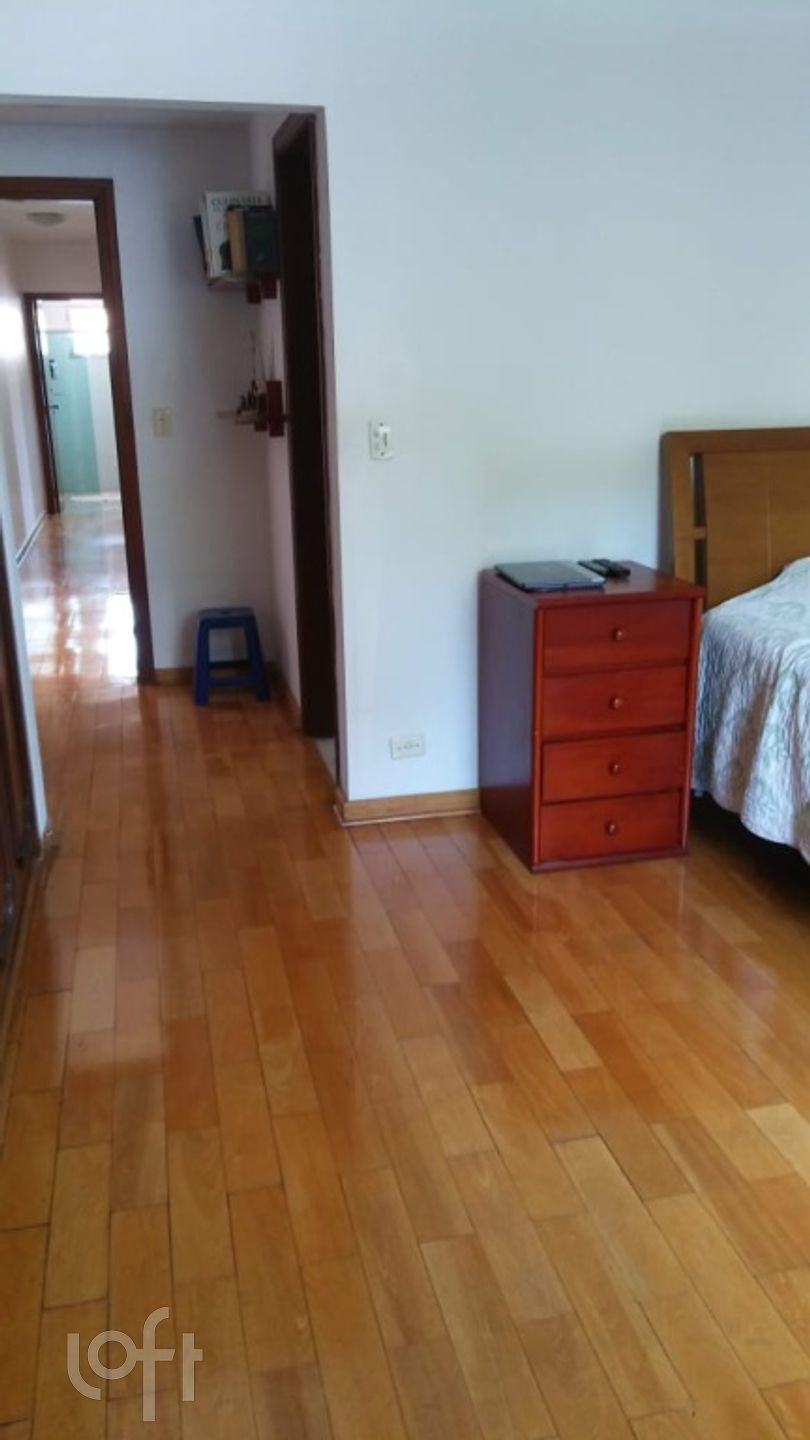 Casa à venda com 3 quartos, 210m² - Foto 9