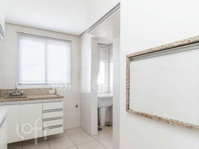 Apartamento com 59m², 2 dormitórios, 1 suíte, 1 vaga, Menino Deus em Porto Alegre