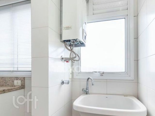 Apartamento com 59m², 2 dormitórios, 1 suíte, 1 vaga, Menino Deus em Porto Alegre