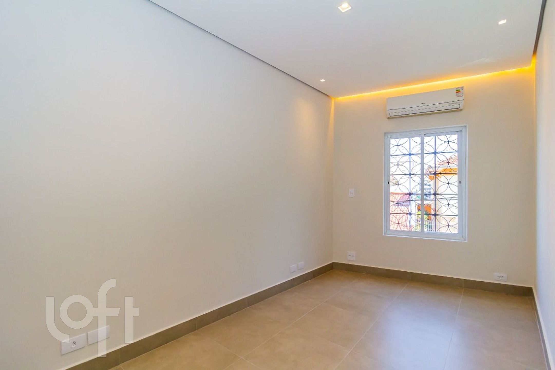 Casa à venda com 3 quartos, 135m² - Foto 11