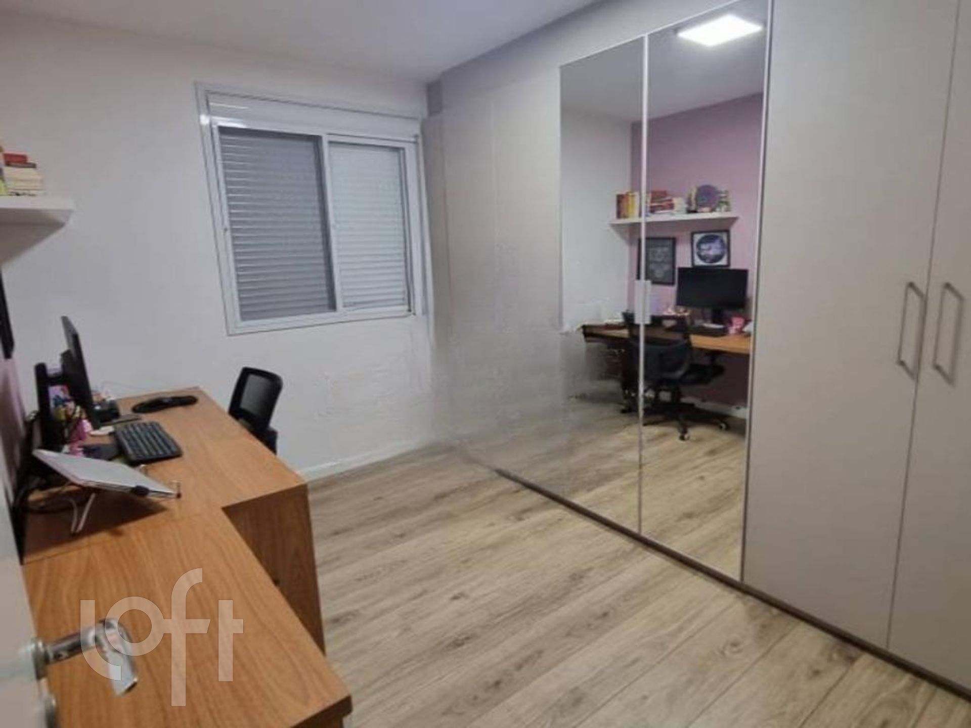 Apartamento à venda com 2 quartos, 65m² - Foto 2